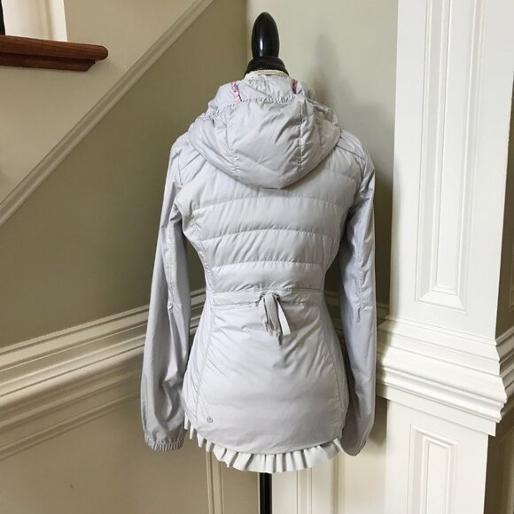 Lululemon Spring Fling Puffy Windbreaker Jacket Womens 6 Gray Hooded Full Zip - Picture 10 of 12